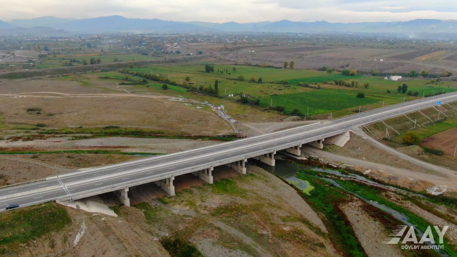 Реализация проекта по расширению участка дороги Гянджа-Газах-граница с Грузией находится на завершающей стадии (ФОТО)