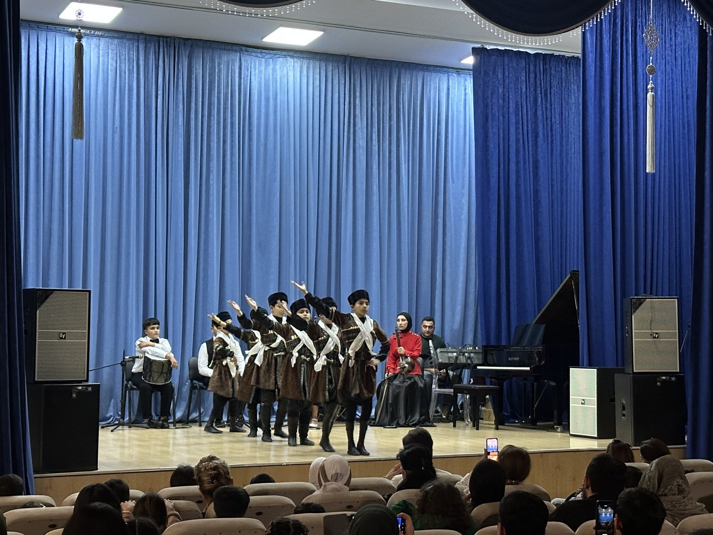 Детские филармонии Баку и Нахчывана впервые выступили с совместным концертным проектом (ФОТО)