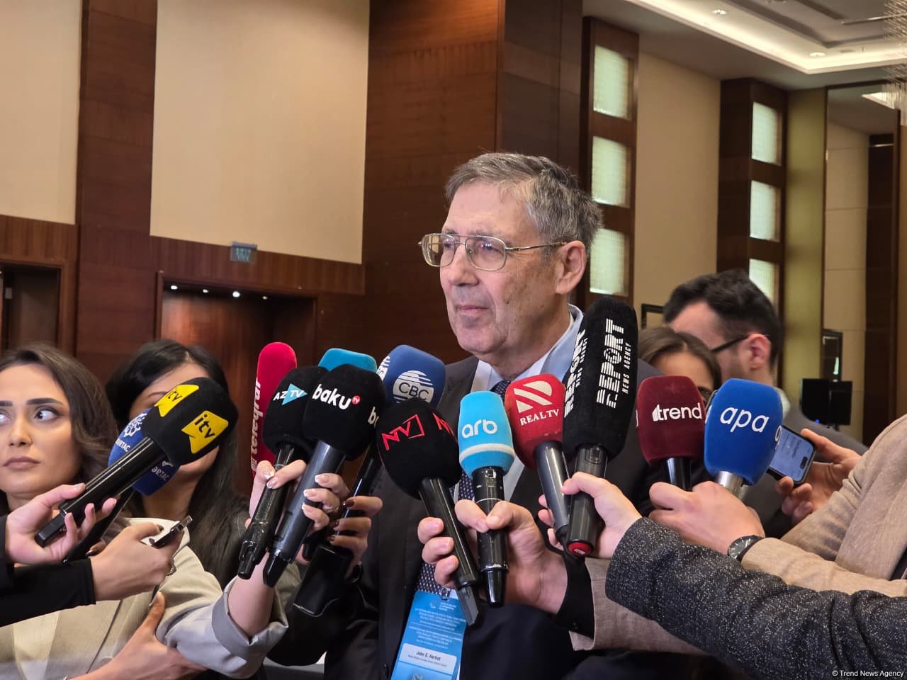 Развитие Среднего коридора создает новые возможности для торговли и инвестиций на Южном Кавказе - Джон Хербст