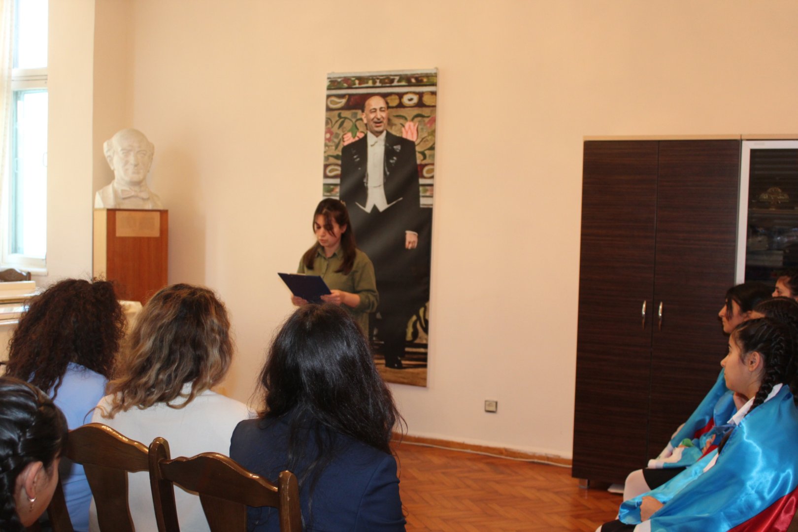 В Мемориальном музее Бюльбюля проведено мероприятие, посвященное правовому просвещению среди школьников (ФОТО)