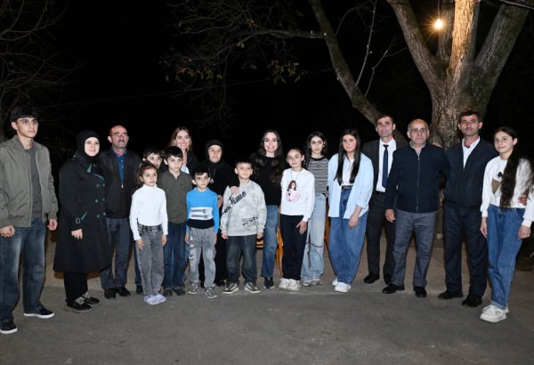 Лейла Алиева и Арзу Алиева навестили семью Панджали Теймурова в Астаре (ФОТО)