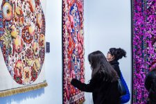 В Тиране состоялось открытие выставки ковров "Азерхалча" - "Да будут благословенны ваши руки!" (ФОТО)