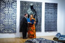 В Тиране состоялось открытие выставки ковров "Азерхалча" - "Да будут благословенны ваши руки!" (ФОТО)