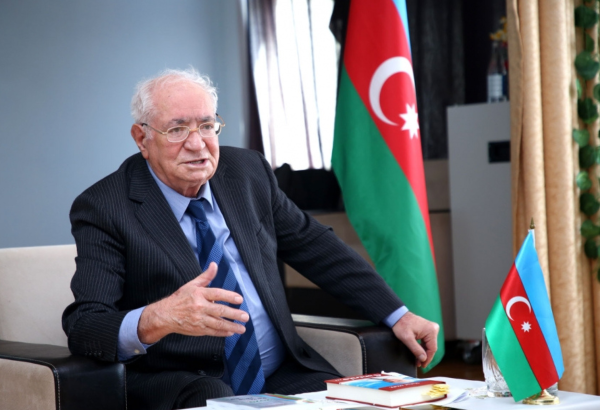 Вахид Азиз награжден орденом «Шараф» - Распоряжение