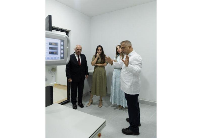 Лейла Алиева и Алена Алиева посетили ветеринарную клинику, созданную при Лянкяранском государственном университете (ФОТО)