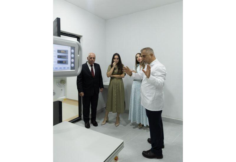 Лейла Алиева и Алена Алиева посетили ветеринарную клинику, созданную при Лянкяранском государственном университете (ФОТО)