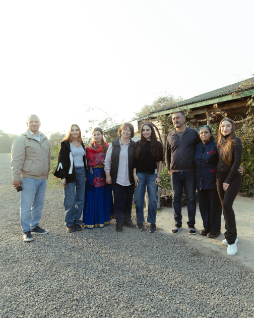 Лейла Алиева, Арзу Алиева и Алена Алиева посетили фермерское хозяйство в Лянкяране (ФОТО)