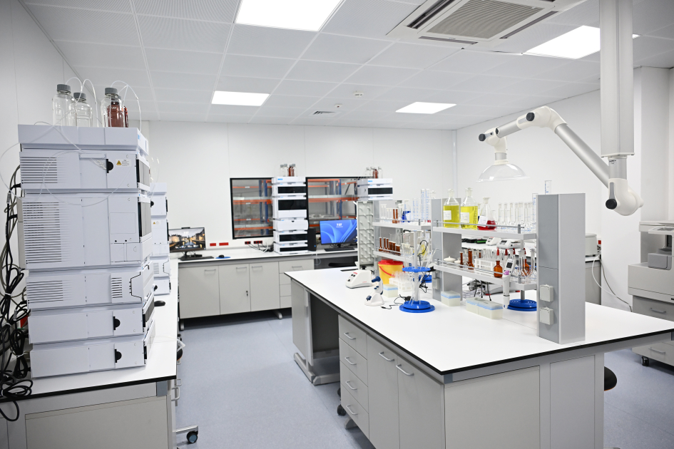 Президент Ильхам Алиев принял участие в открытии предприятия по производству лекарственных препаратов (ФОТО)