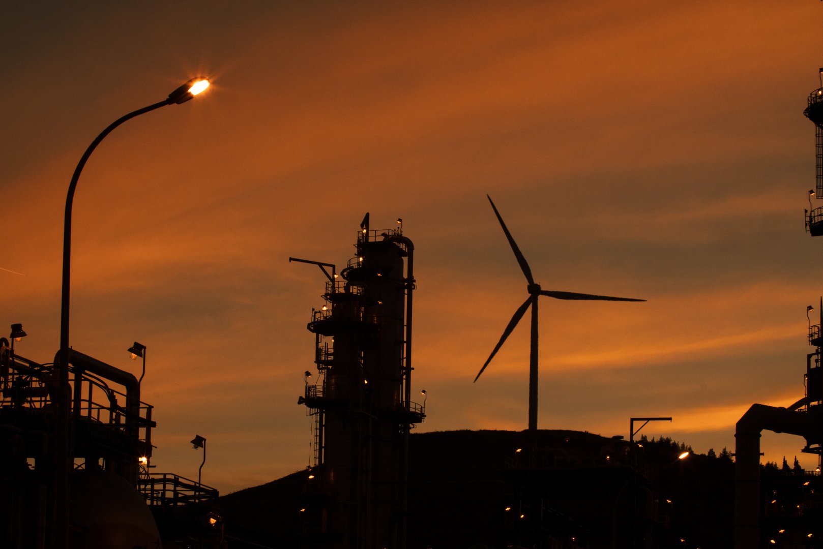 SOCAR получила свой первый ESG-рейтинг от Sustainable Fitch