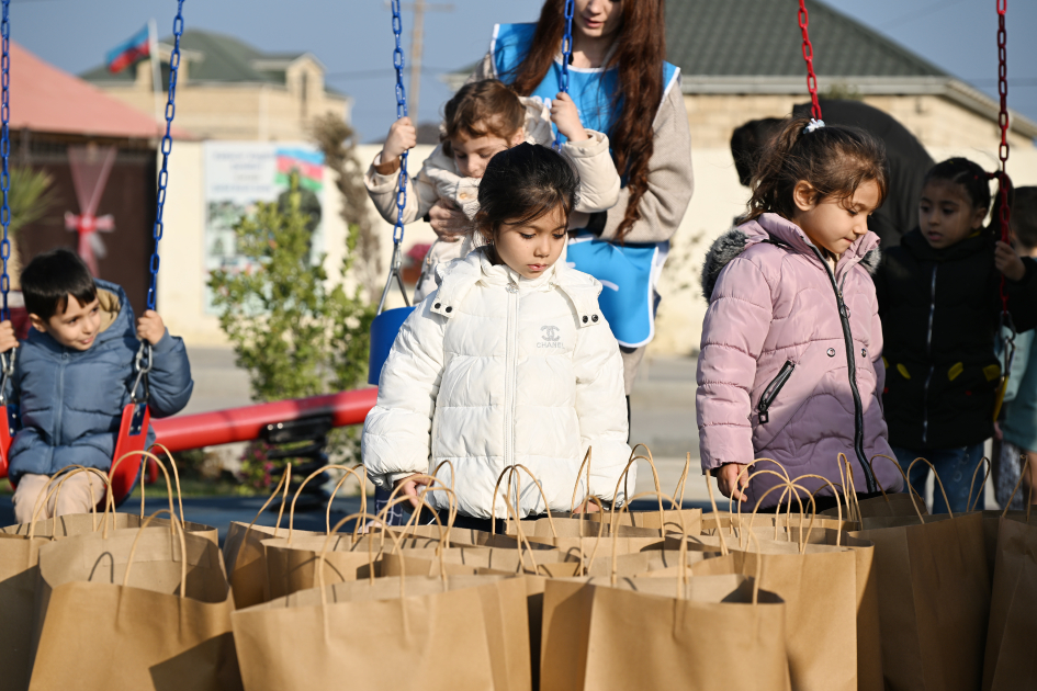 Вице-президент Фонда Гейдара Алиева Лейла Алиева приняла участие в открытии нового парка в Гарадагe (ФОТО)