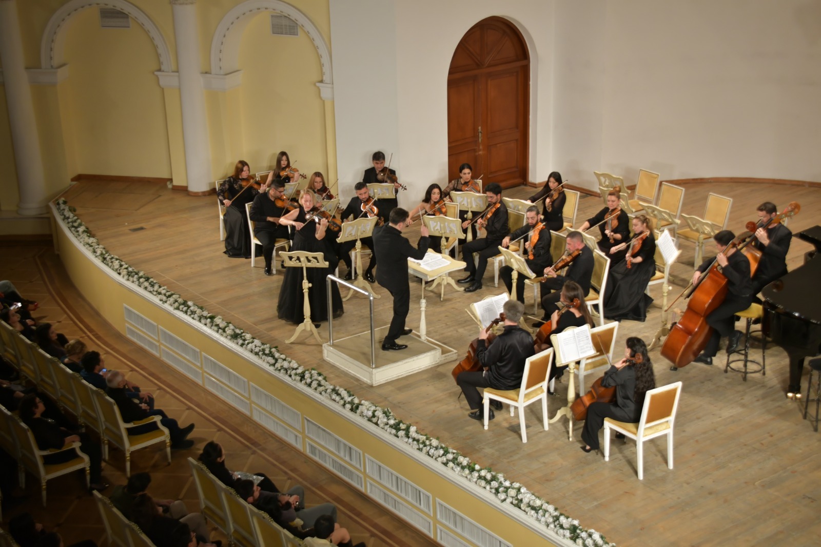 От неба Италии до улиц Буэнос-Айреса — музыка объединила континенты в Баку (ФОТО)