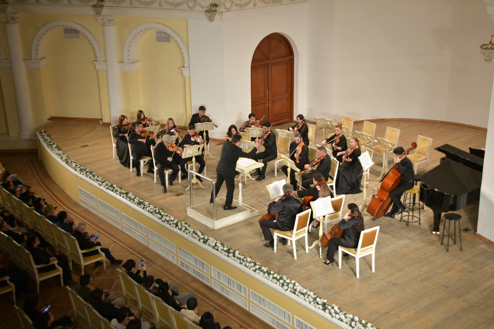 От неба Италии до улиц Буэнос-Айреса — музыка объединила континенты в Баку (ФОТО)