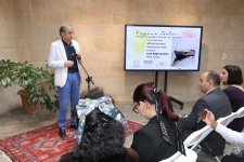 В Ичеришехер прошла выставка картин Лалы Багирзаде (ФОТО)