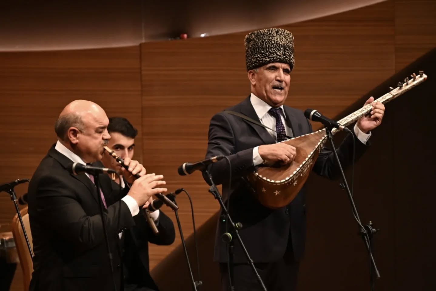 В Баку прошел концерт мастеров тюркского мира, посвященный 150-летию Калвалы Али Деде (ФОТО)