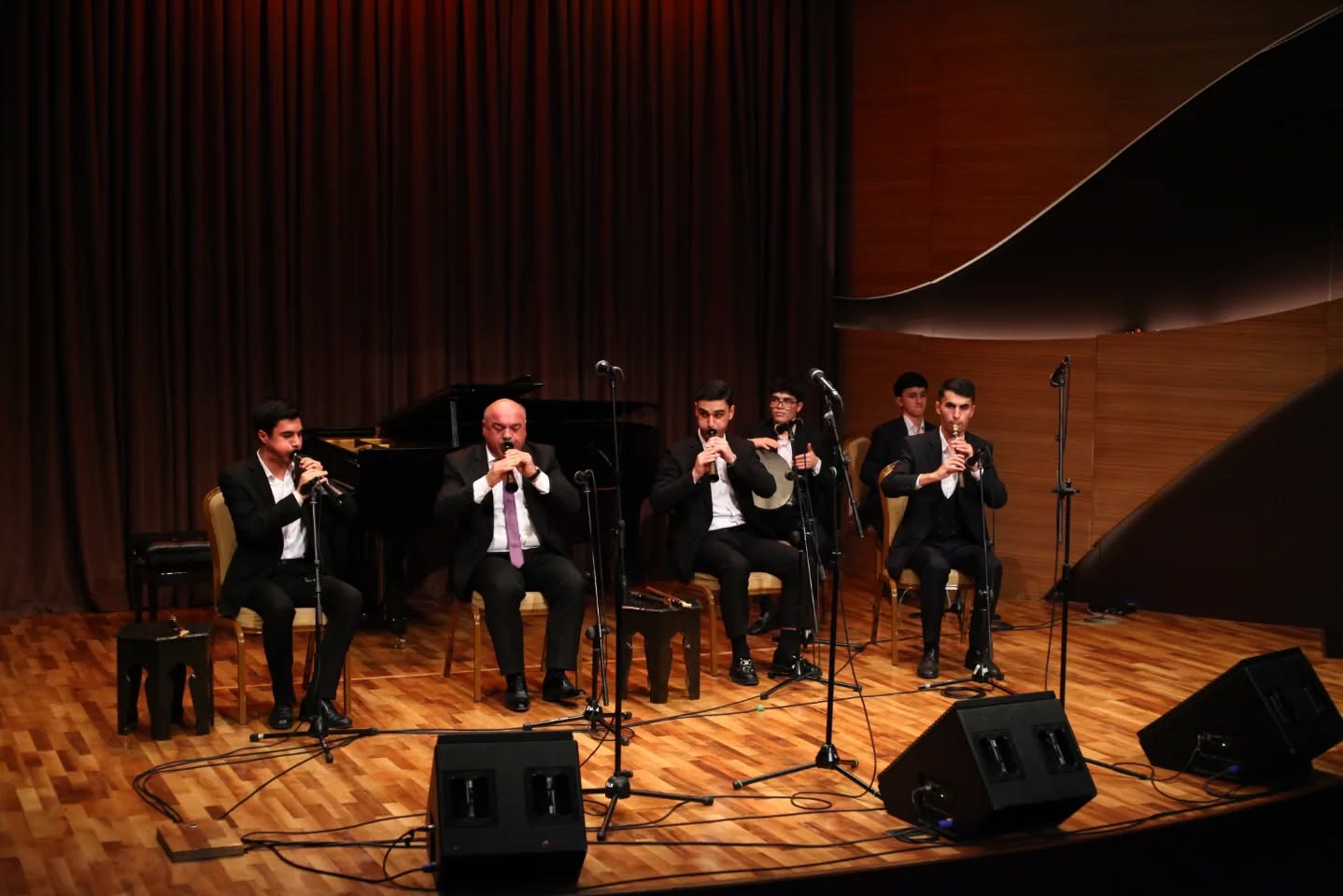 В Баку прошел концерт мастеров тюркского мира, посвященный 150-летию Калвалы Али Деде (ФОТО)