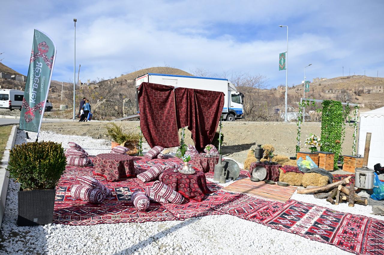 Среди гор и облаков Кяльбаджара - первый День города в празднике возрождения и культуры (ФОТО)
