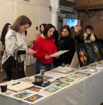 В Лондоне открылась выставка Гюльнары Джафар «Семь красавиц» (ФОТО)