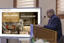 Советник ЗАО «AzerGold» выступил с презентацией в Бакинском государственном университете (ФОТО)