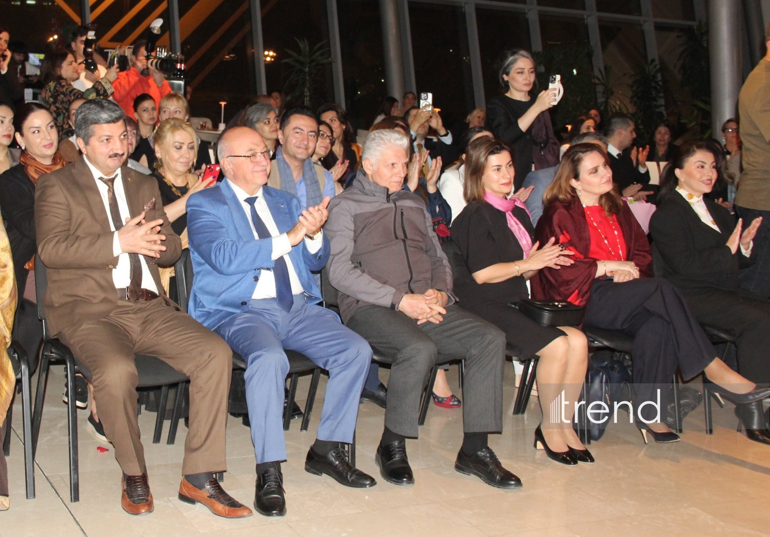 Магия шелка XXI века! Азербайджанский музей ковра и Гюльнара Халилова представили "Новую историю кялагаи" (ФОТО)