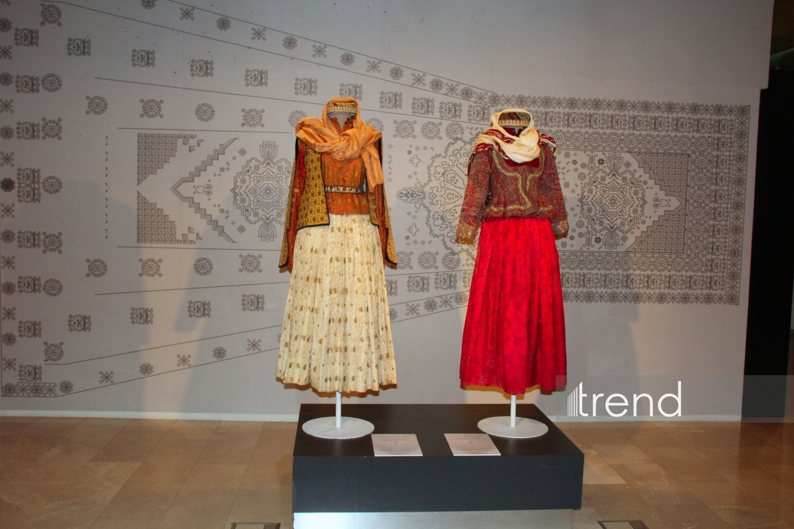 Магия шелка XXI века! Азербайджанский музей ковра и Гюльнара Халилова представили "Новую историю кялагаи" (ФОТО)