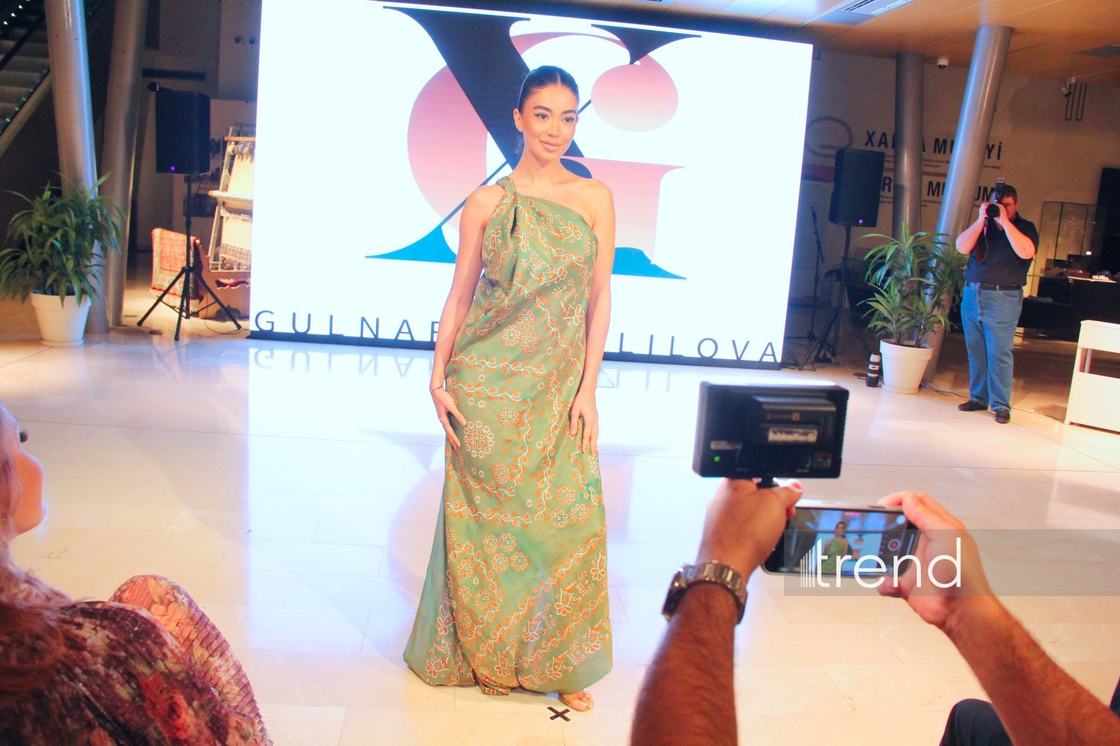 Магия шелка XXI века! Азербайджанский музей ковра и Гюльнара Халилова представили "Новую историю кялагаи" (ФОТО)