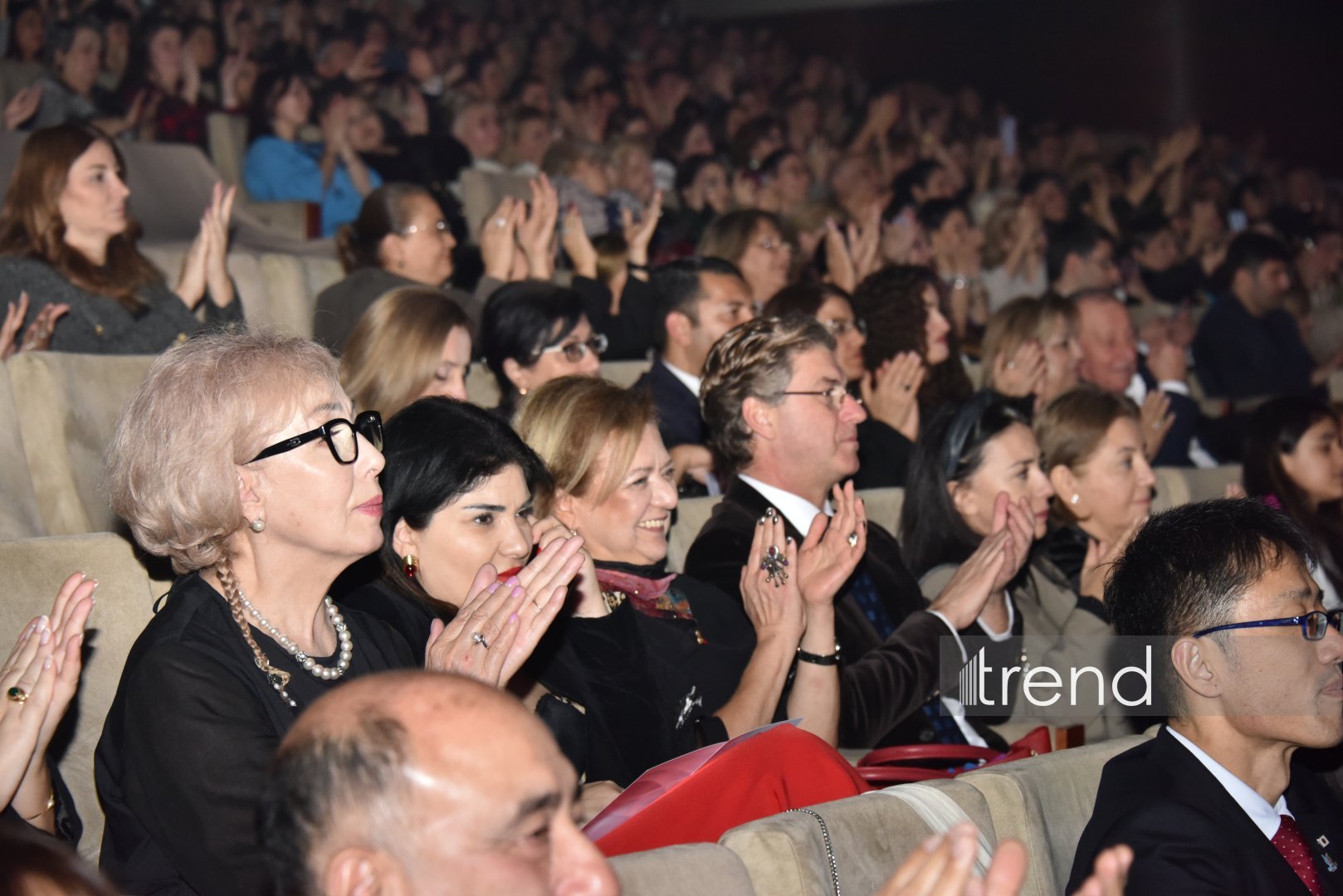 Феерический юбилей Тараны Мурадовой во Дворце Гейдара Алиева – праздник танца под яркие овации и море цветов (ФОТО)