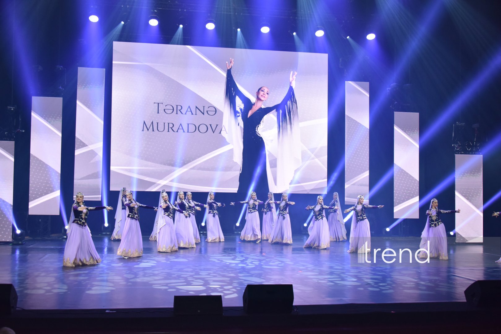 Феерический юбилей Тараны Мурадовой во Дворце Гейдара Алиева – праздник танца под яркие овации и море цветов (ФОТО)