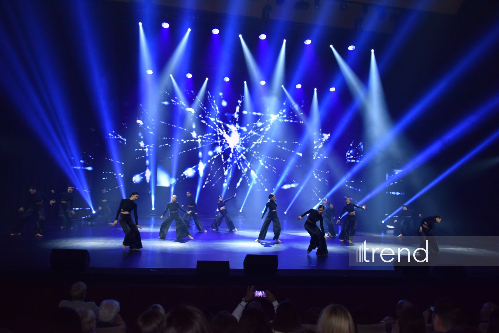 Феерический юбилей Тараны Мурадовой во Дворце Гейдара Алиева – праздник танца под яркие овации и море цветов (ФОТО)