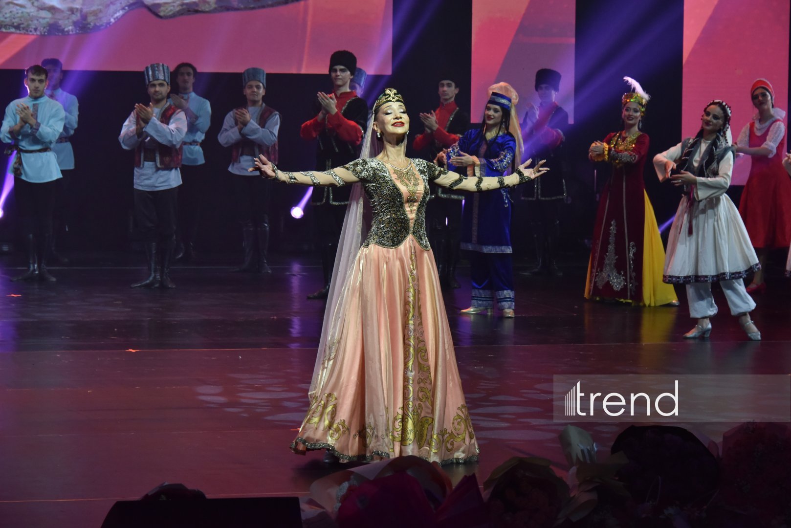 Феерический юбилей Тараны Мурадовой во Дворце Гейдара Алиева – праздник танца под яркие овации и море цветов (ФОТО)