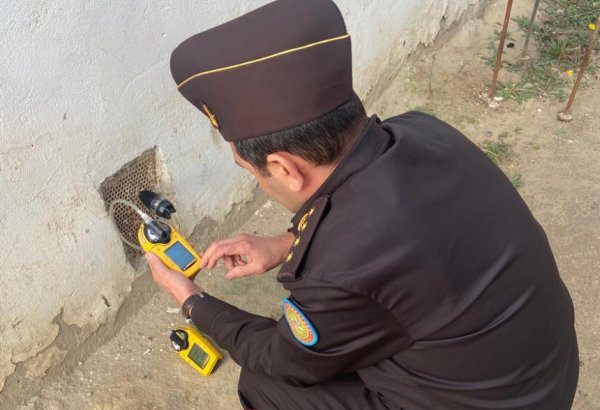 Вблизи "Янардаг" на Абшероне обнаружен метан, проводится проверка