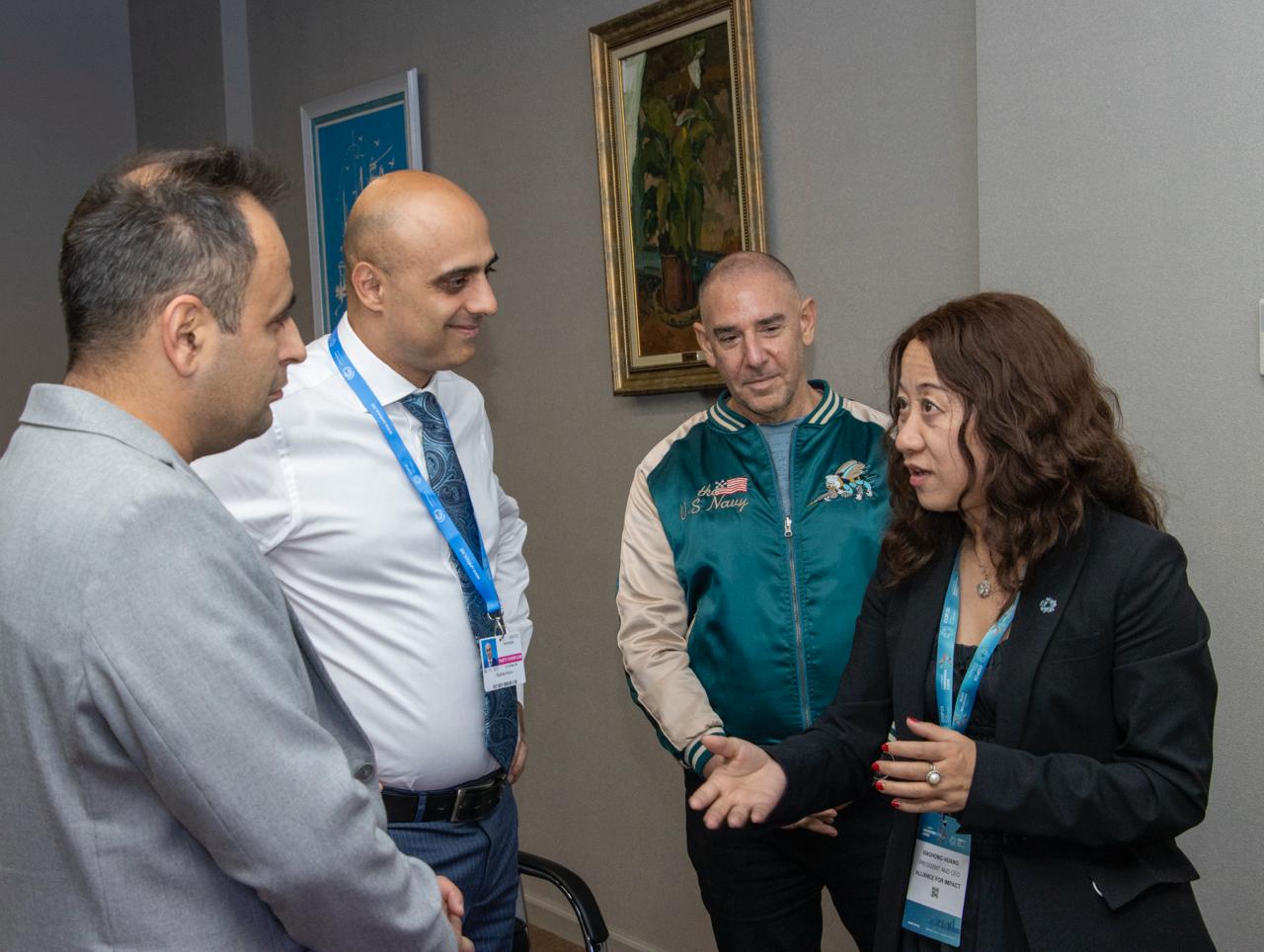 Креативная индустрия в глобальном масштабе (ФОТО)