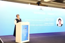 В Баку прошла I Международная конференция по сестринскому делу и акушерству стран ОТГ (ФОТО)
