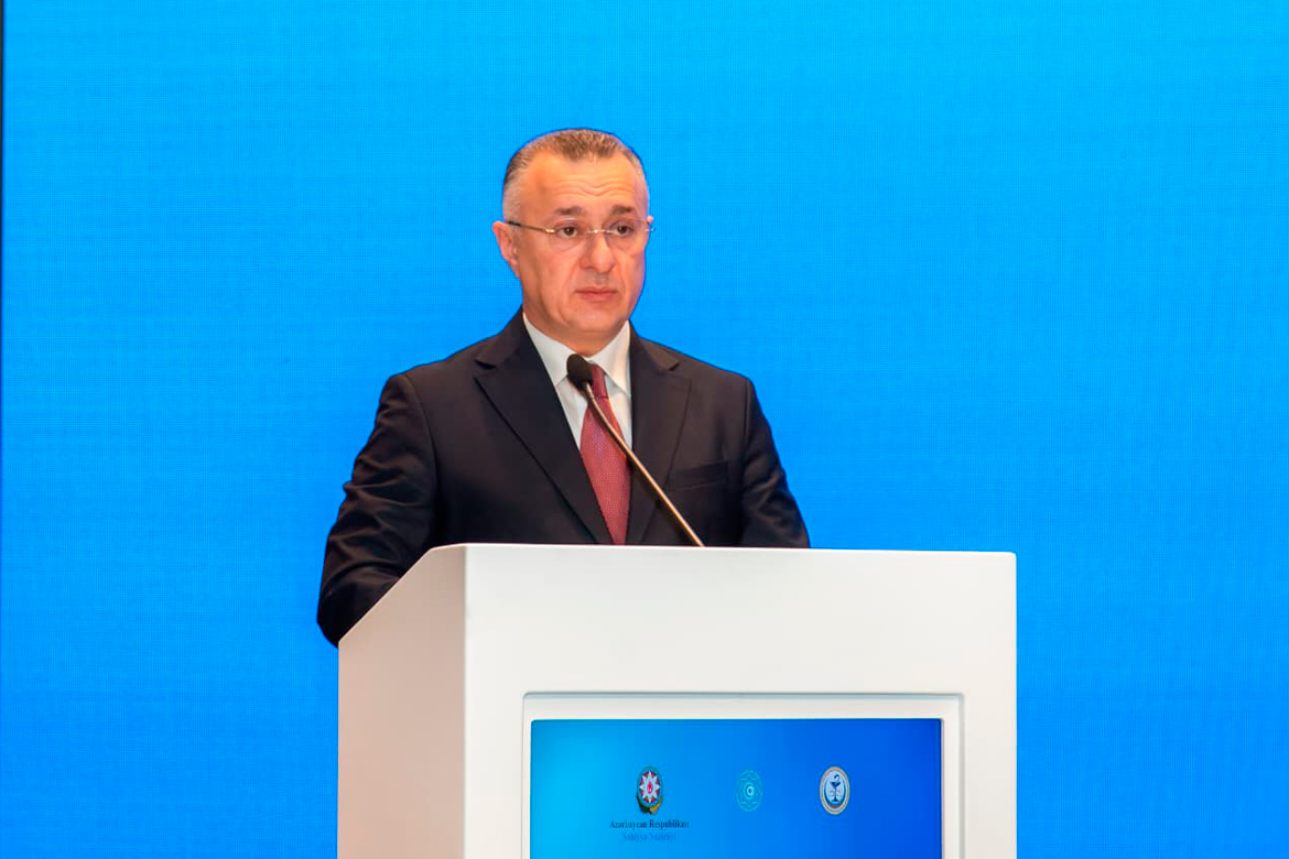 В Баку прошла I Международная конференция по сестринскому делу и акушерству стран ОТГ (ФОТО)