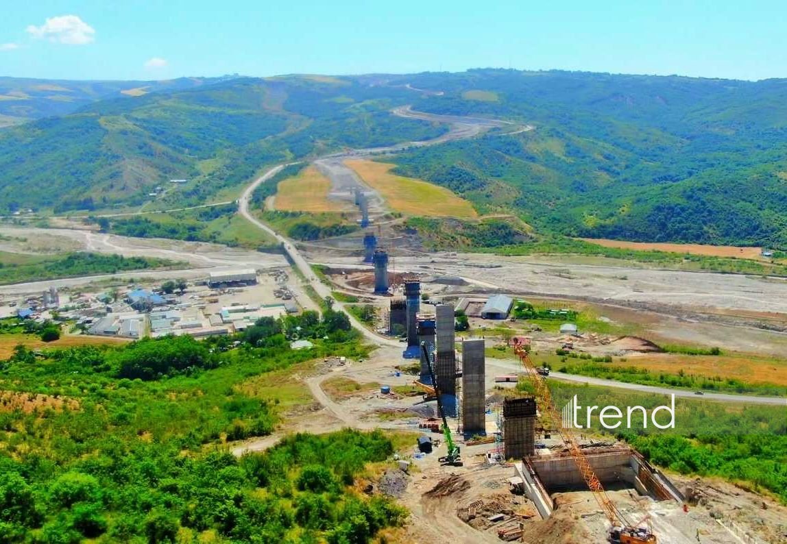 Обнародован прогресс по строительству самого высокого подвесного моста в Азербайджане