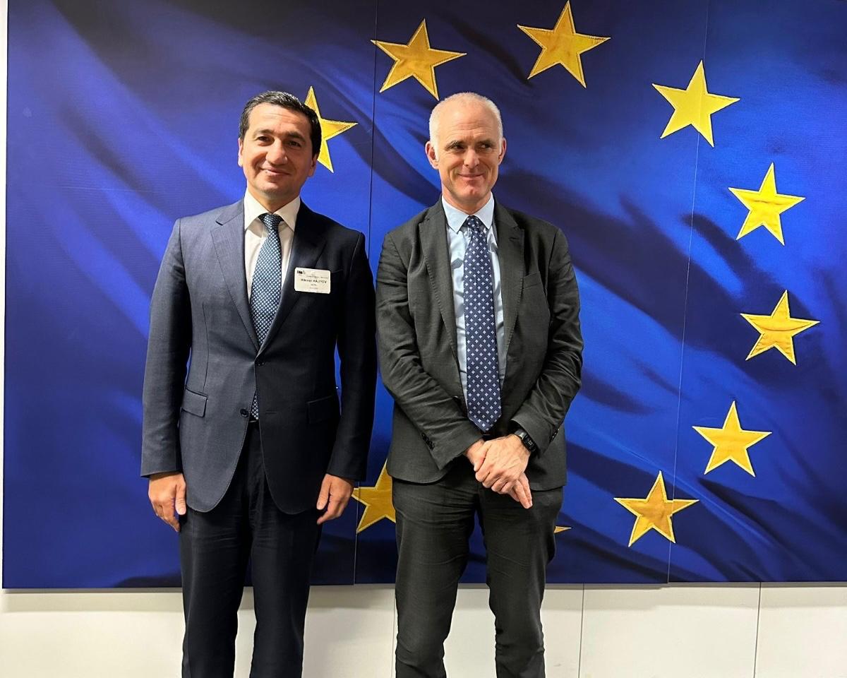 Азербайджан и ЕС обсудили укрепление двустороннего партнёрства (ФОТО)