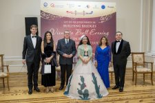 В Баку состоялся изысканный Венский бал - тонкие кружева платьев, живая музыка… (ФОТО)