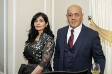 В Баку состоялся изысканный Венский бал - тонкие кружева платьев, живая музыка… (ФОТО)