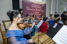 В Баку состоялся изысканный Венский бал - тонкие кружева платьев, живая музыка… (ФОТО)