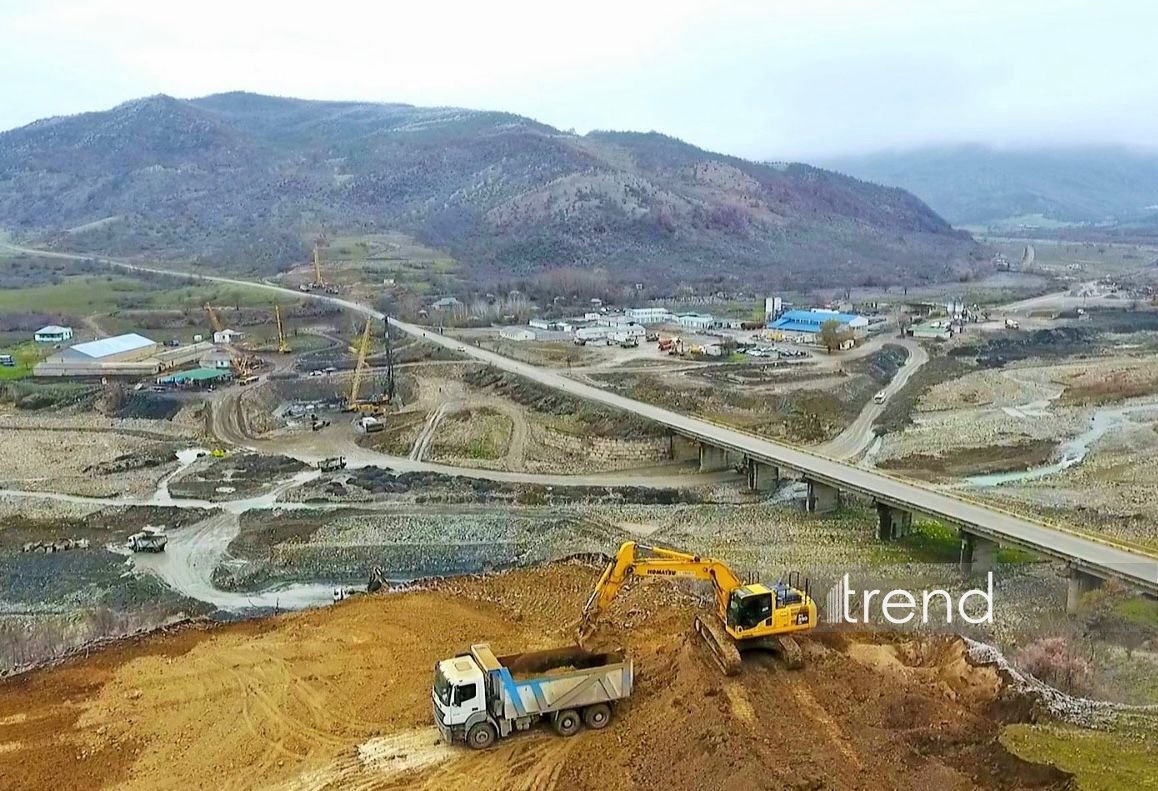 Названа дата завершения строительных работ на автодороге Муганлы-Исмаиллы-Габала