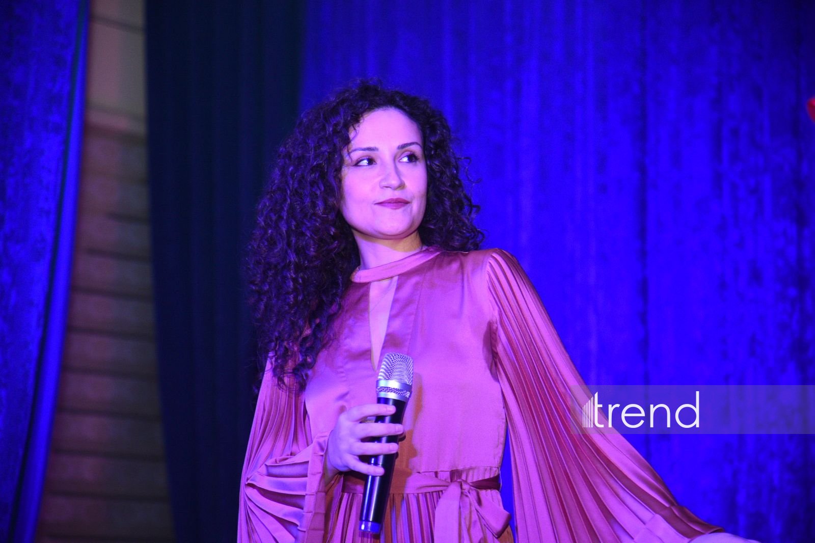 В Баку прошел творческий диалог с Саидой Тагизаде "Искусство – дыхание души" (ФОТО)