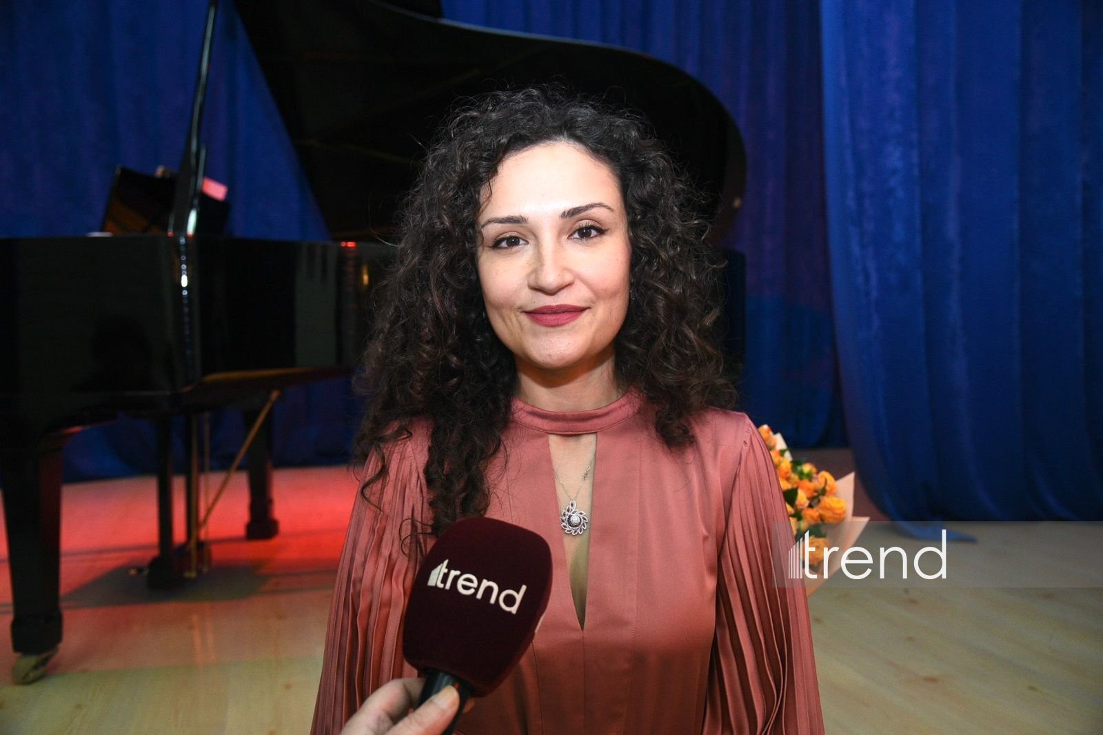 В Баку прошел творческий диалог с Саидой Тагизаде "Искусство – дыхание души" (ФОТО)