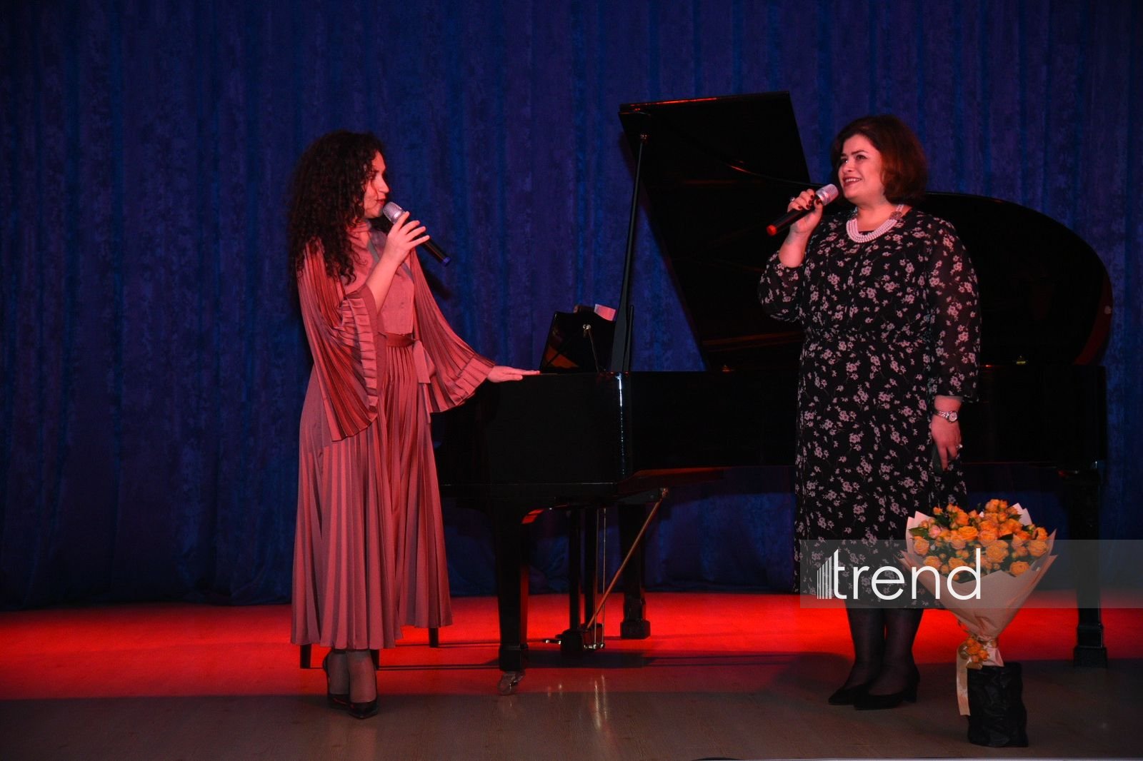 В Баку прошел творческий диалог с Саидой Тагизаде "Искусство – дыхание души" (ФОТО)