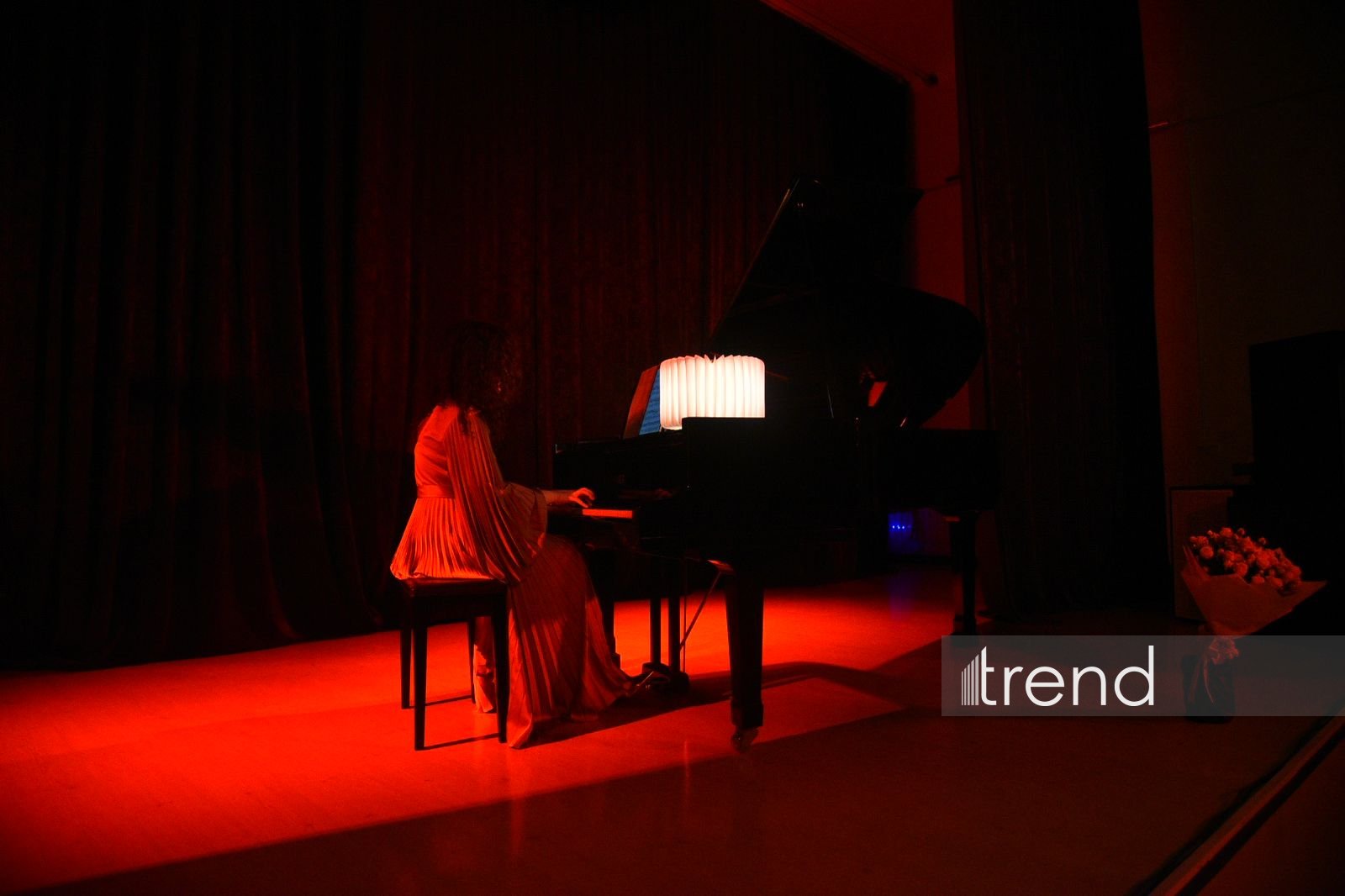 В Баку прошел творческий диалог с Саидой Тагизаде "Искусство – дыхание души" (ФОТО)