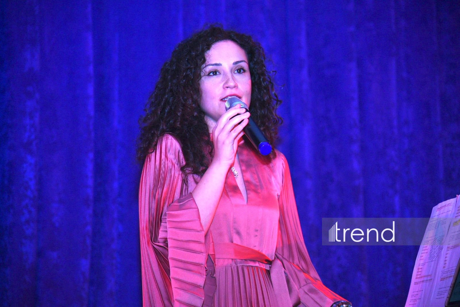 В Баку прошел творческий диалог с Саидой Тагизаде "Искусство – дыхание души" (ФОТО)