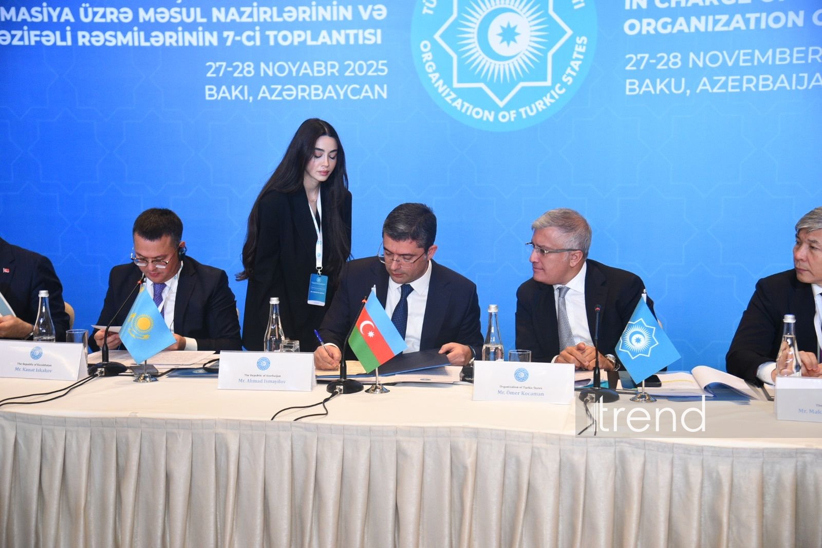 Принято коммюнике по итогам заседания министров и должностных лиц по медиа и информации ОТГ (ФОТО)