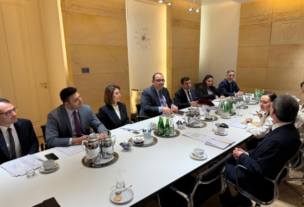 Проведены консульские консультации между Азербайджаном и Польшей (ФОТО)