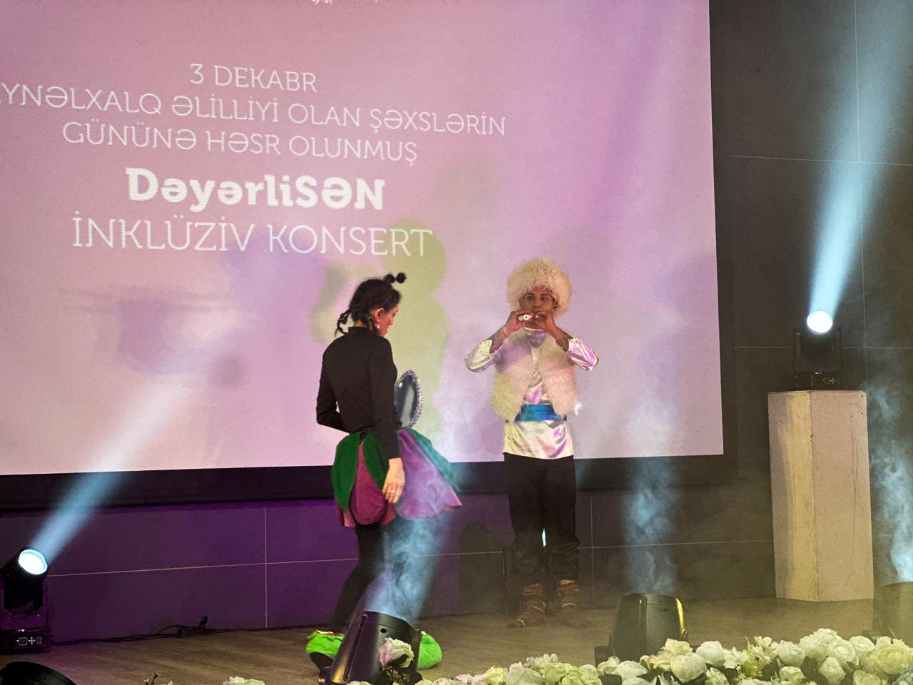 В Гянджинской государственной филармонии представлена инклюзивная концертная программа "DəyərliSƏN" (ФОТО)