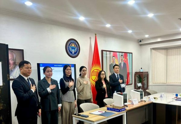 Явка избирателей на парламентских выборах Кыргызстана достигла почти 4% к 10:00