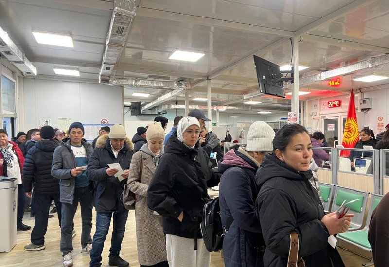 ЦИК объявила предварительных лидеров на парламентских выборах в Кыргызстане