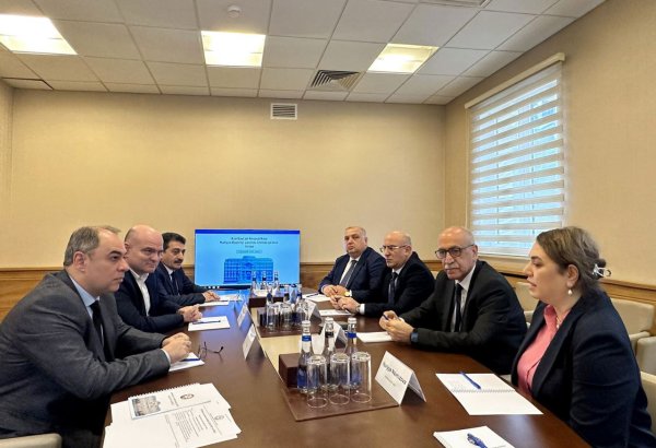 Общественный совет при Минфине Азербайджана провел первое заседание